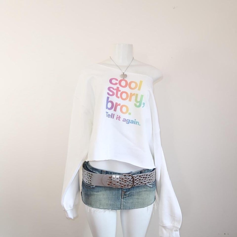 y2k cool story bro graphic off shoulder cropped sweatshirt rainbow - Picture 2 of 5